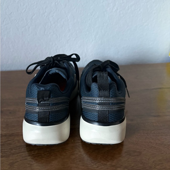 Veja women’s sneakers - Picture 2 of 7